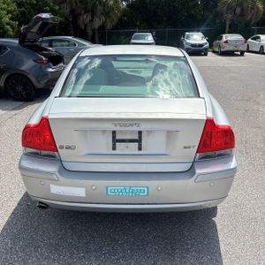 2007 Volvo S60 2.5T — фото 7