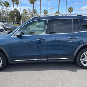 MERCEDES-BENZ GLB - 4