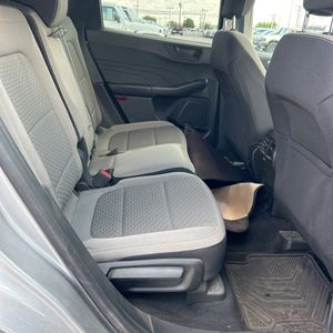 صورة مصغرة 35 لـ 2022 FORD ESCAPE SE