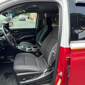 2016 Chevrolet SUBURBAN LS thumbnail 31