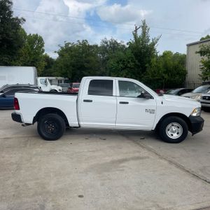 2022 RAM 1500 CLASSIC TRADESMAN — фото 10
