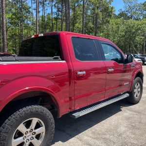 FORD F-150 LARIAT - 9