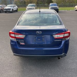 SUBARU IMPREZA 2.0I - 7