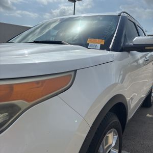 FORD EXPLORER LIMITED - 2