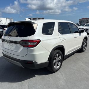 صورة 8 لـ 2025 Honda PILOT EX-L