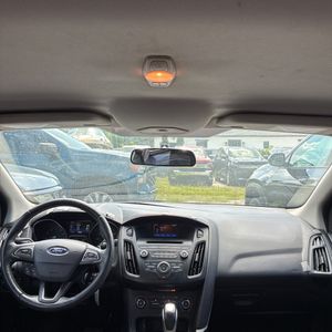 صورة مصغرة 34 لـ 2015 FORD FOCUS SE