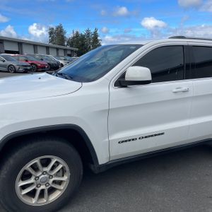 JEEP GRAND CHEROKEE LAREDO E - 2
