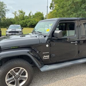 2019 JEEP WRANGLER UNLIMITED SAHARA — фото 2
