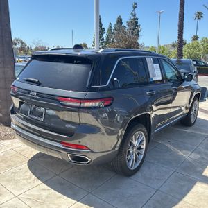 JEEP GRAND CHEROKEE SUMMIT - 8