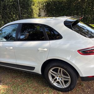 PORSCHE MACAN BASE - 6