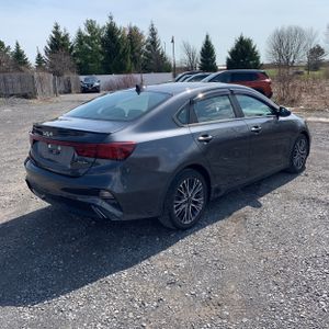 KIA FORTE GT-LINE - 8