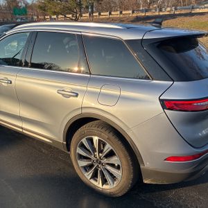 LINCOLN CORSAIR RESERVE - 6