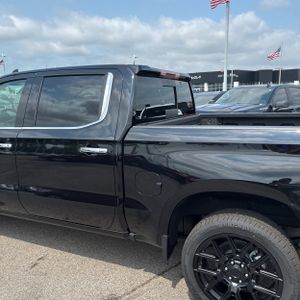 2026 Chevrolet SILVERADO 1500 LTZ 照片 6