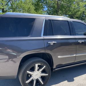 CADILLAC ESCALADE PREMIUM LUXURY - 9