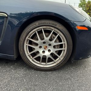 2015 Porsche PANAMERA 4 photo 18