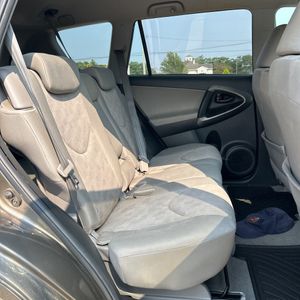 صورة مصغرة 34 لـ 2011 Toyota RAV4 BASE