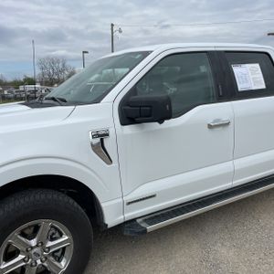 FORD F-150 XLT - 2