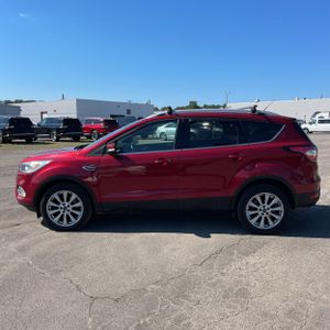 صورة 3 لـ 2017 FORD ESCAPE TITANIUM