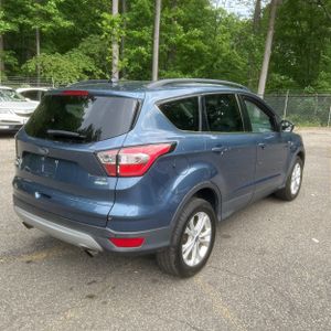 FORD ESCAPE SEL - 8