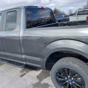 FORD F-150 XL - 6