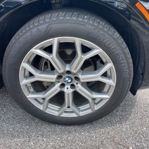 2021 BMW X7 XDRIVE40I — миниатюра 20