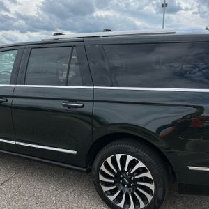 2023 Lincoln NAVIGATOR L BLACK LABEL 照片 6