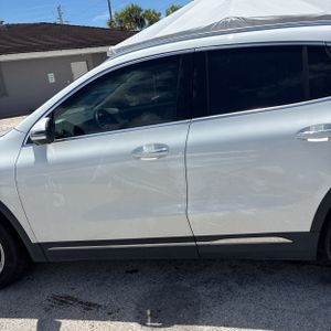 MERCEDES-BENZ GLA-CLASS - 3