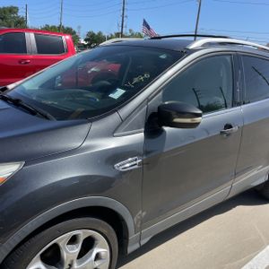 صورة 2 لـ 2016 FORD ESCAPE TITANIUM