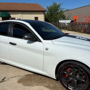 2021 ALFA Romeo GIULIA TI SPORT 照片 13