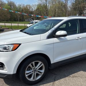 FORD EDGE SEL - 2