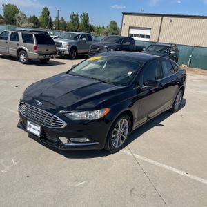 FORD FUSION SE - 1