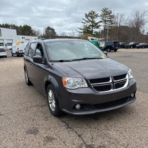 DODGE GRAND CARAVAN SXT - 8