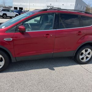FORD ESCAPE SE - 4