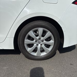 2022 Toyota COROLLA LE — миниатюра 18