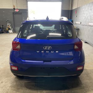 HYUNDAI VENUE LIMITED - 7