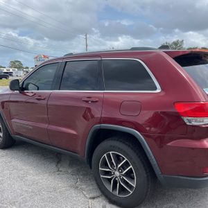 JEEP GRAND CHEROKEE LAREDO E - 6