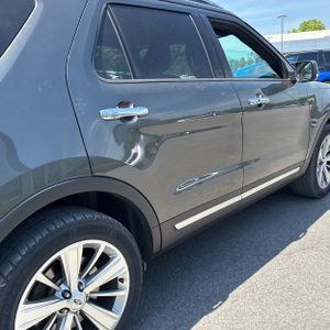FORD EXPLORER LIMITED - 9
