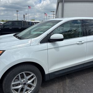 FORD EDGE SEL - 2