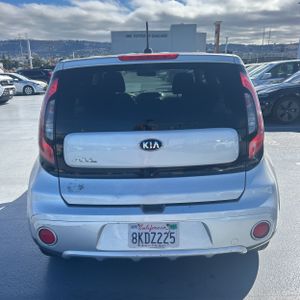 صورة 7 لـ 2017 KIA SOUL +