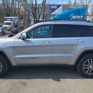 JEEP GRAND CHEROKEE LIMITED - 4