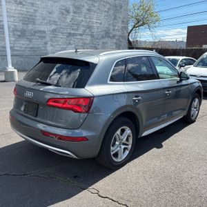 AUDI Q5 45 PREMIUM - 8