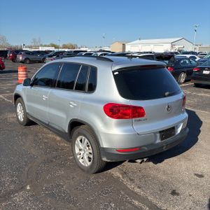 VOLKSWAGEN TIGUAN 2.0T S 4MOTION - 5