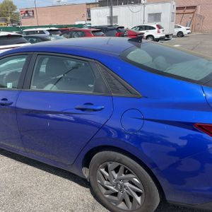 HYUNDAI ELANTRA SEL - 6