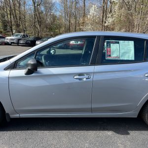 SUBARU IMPREZA BASE - 4