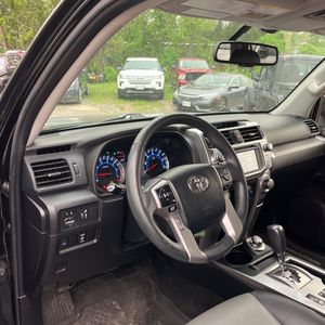 صورة مصغرة 36 لـ 2017 Toyota 4RUNNER SR5 PREMIUM