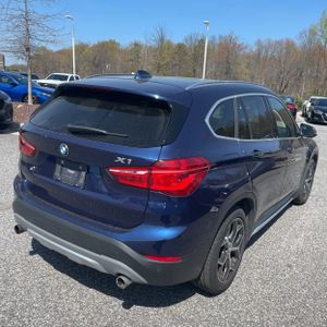 BMW X1 XDRIVE28I - 8