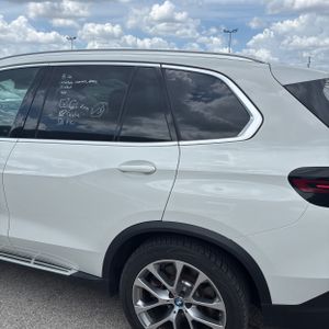 صورة 6 لـ 2025 BMW X5 PHEV XDRIVE50E