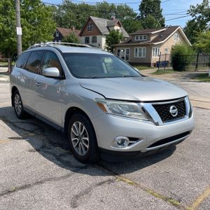 2015 Nissan PATHFINDER SV photo 7