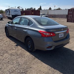 NISSAN SENTRA SV - 5
