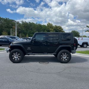 JEEP WRANGLER UNLIMITED SAHARA - 3